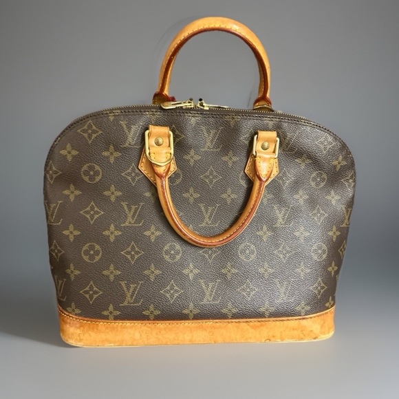 Louis Vuitton Handbags - LOUIS VUITTON 
Pre-Loved Alma PM💕